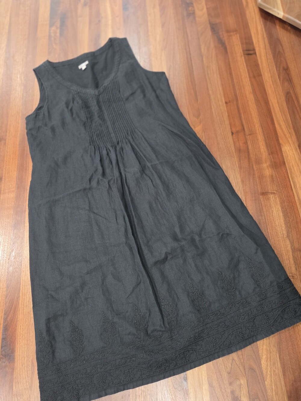 J.Jill Linen Embroidered Pintuck DetailsSleeveless Tank Dress Lined Size Medium